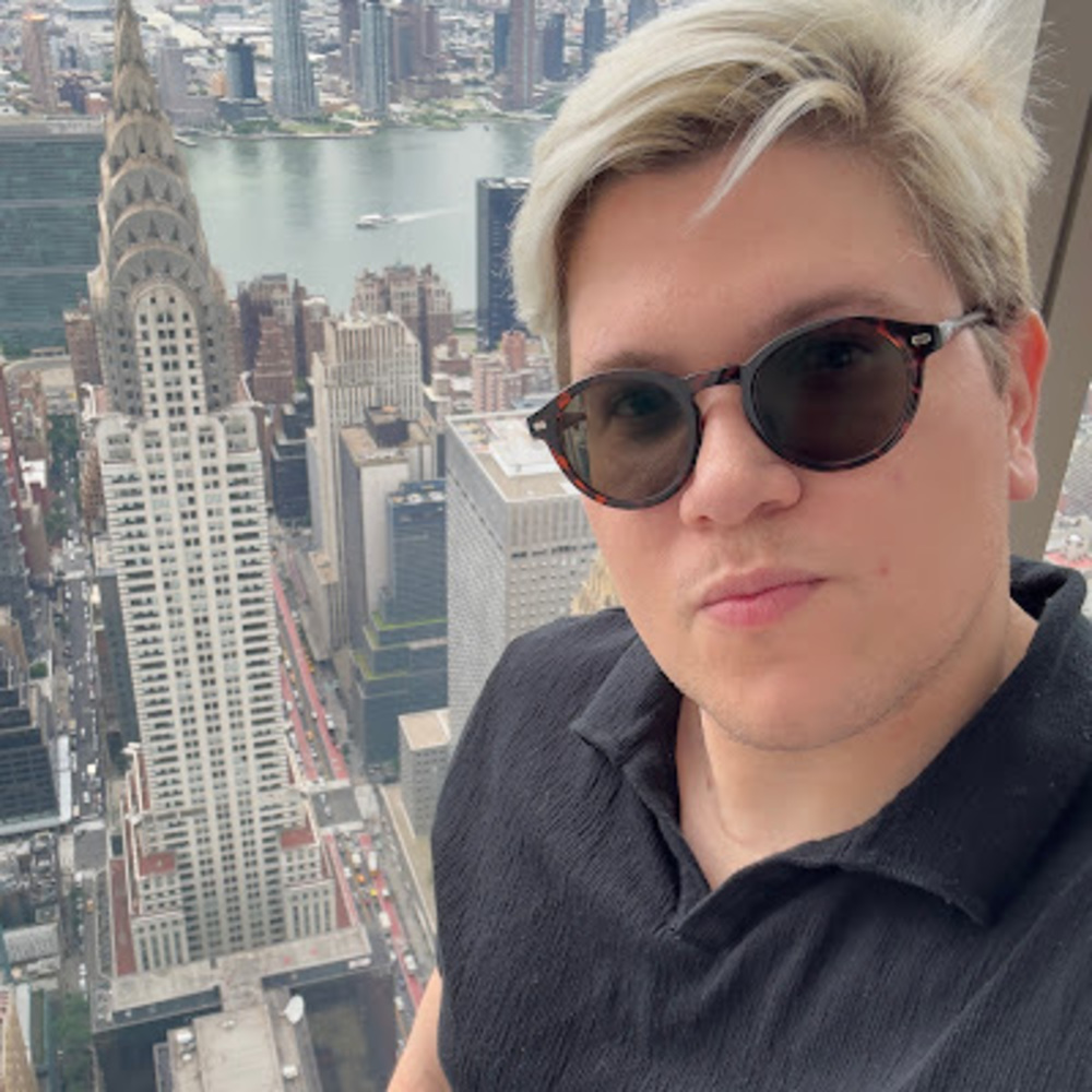 Meet your Posher, Vitor vinicius